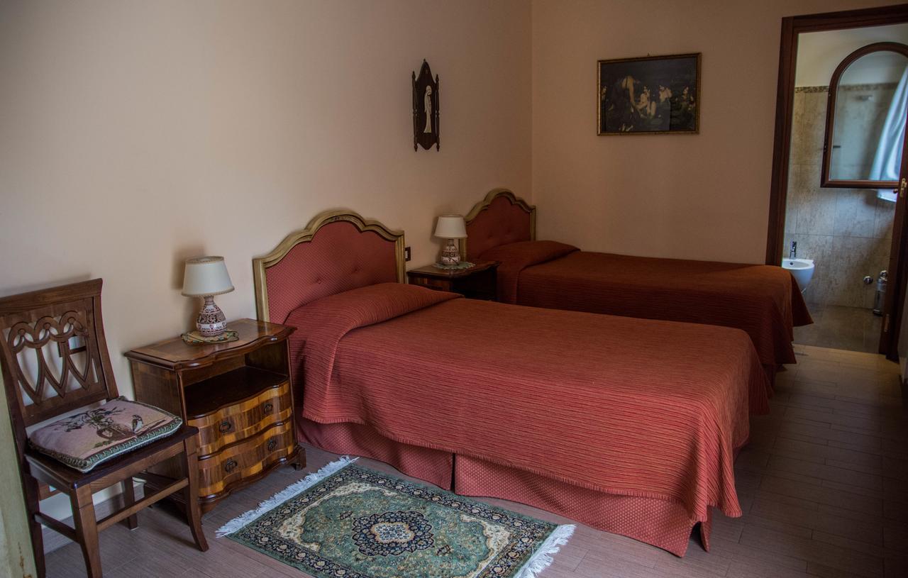 B&B Villa Liliya Fiumefreddo di Sicilia Luaran gambar