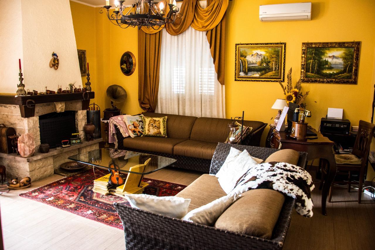 B&B Villa Liliya Fiumefreddo di Sicilia Luaran gambar